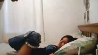 Mans penis viņai dziļi pacēlies